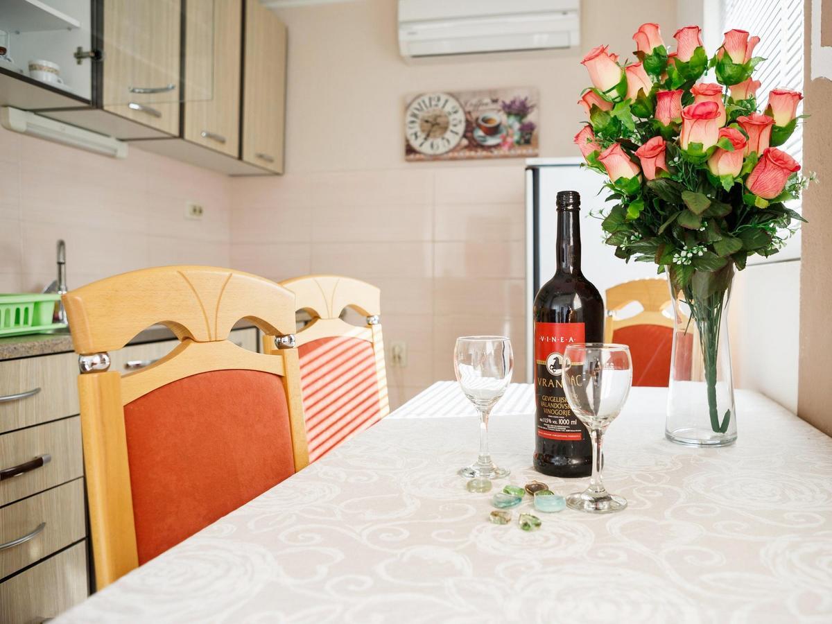 Apartments Bozenka Μακάρσκα Εξωτερικό φωτογραφία